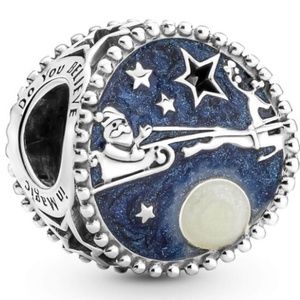 Retired Do you believe in magic Santa Sleigh Pandora Charm